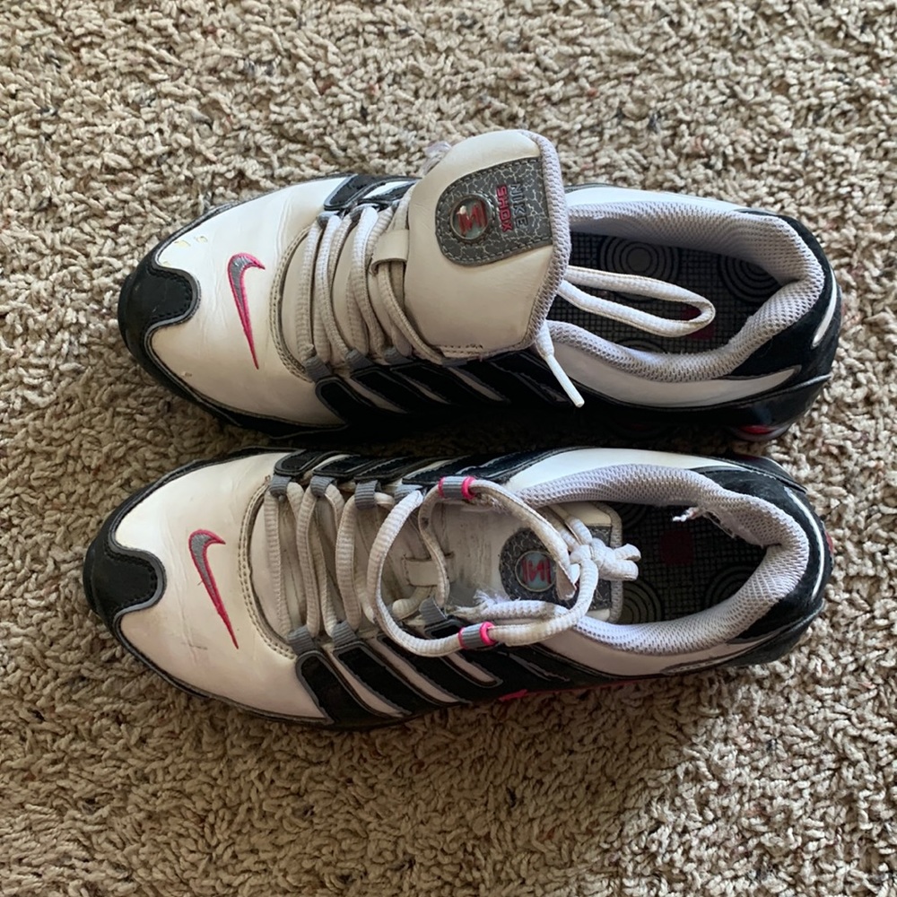 Women’s Nike Shox. Size 8.